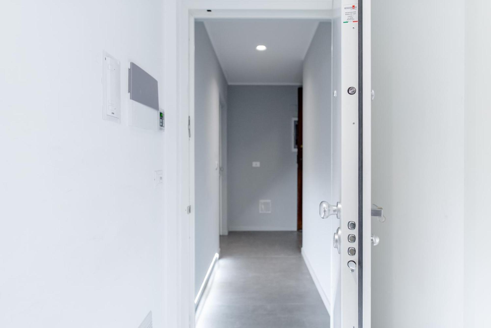 Suite & Queen Apartments トリノ エクステリア 写真